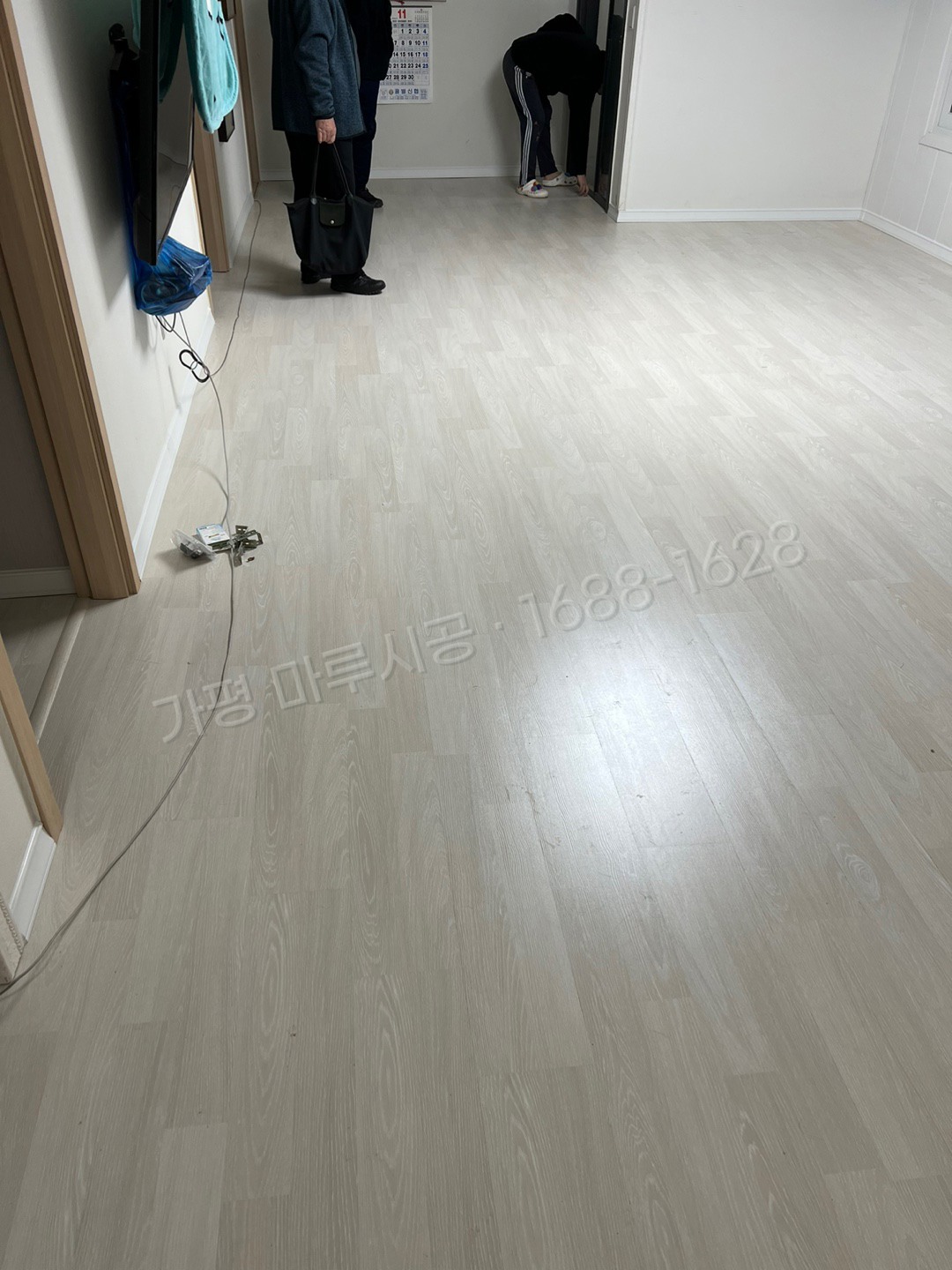 가평 설악면 바닥공사 마루시공업체 강화마루 동화 클릭s 오크3 상가 시공 후